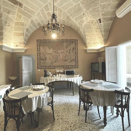 Palazzo De Carlo E Il Parco Dei 7 Pozzi Bed and Breakfast Lecce Buitenkant foto