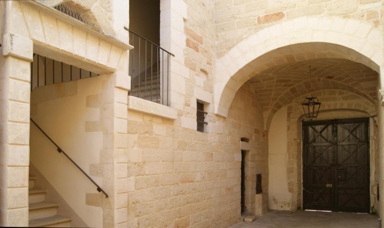 Palazzo De Carlo E Il Parco Dei 7 Pozzi Bed and Breakfast Lecce Buitenkant foto