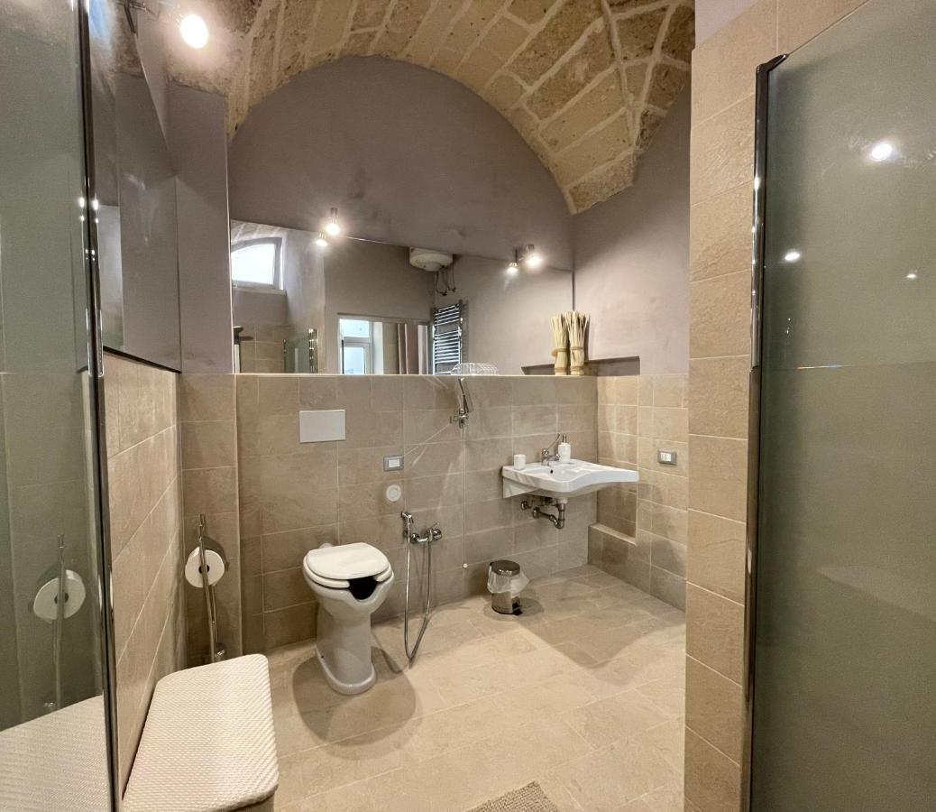 Palazzo De Carlo E Il Parco Dei 7 Pozzi Bed and Breakfast Lecce Buitenkant foto